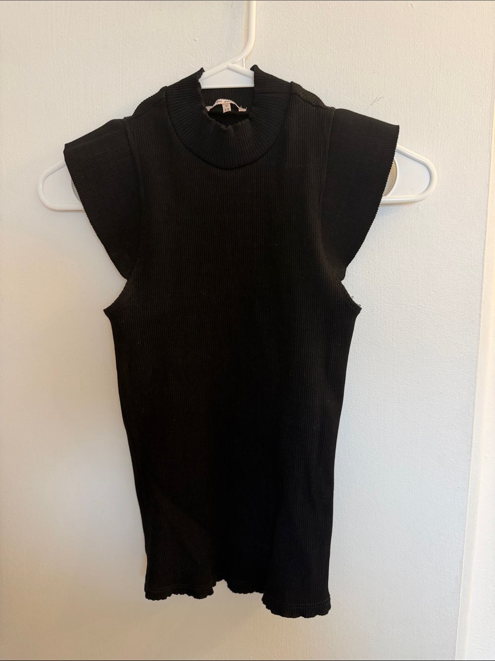 Francesca's Collections Black Ribbed Mock Neck Tank